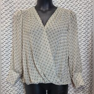 Status by Chenault Chiffon Long Sleeve Wrap Blouse Size Lg